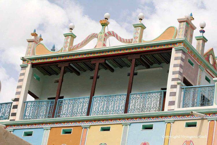 Balcon bleu
Mots-clés: palais Buqshan wadi-doan