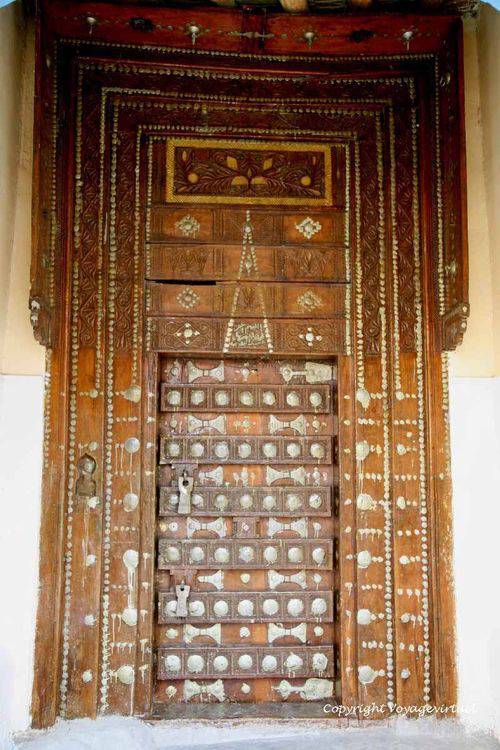 Porte du palais
Mots-clés: palais Buqshan wadi-doan