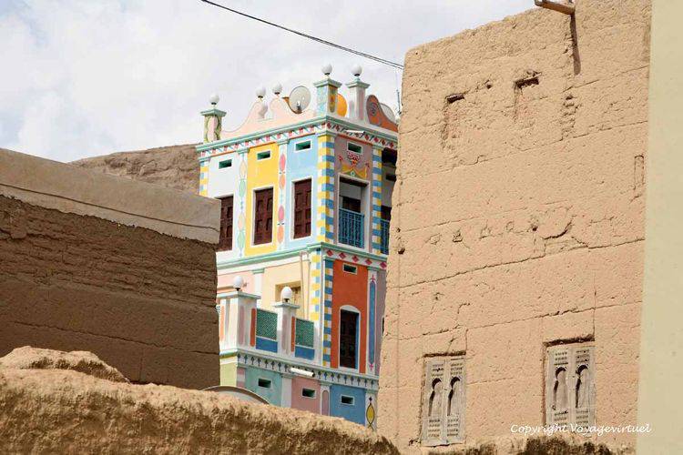 Contraste
Mots-clés: Khaila wadi-doan