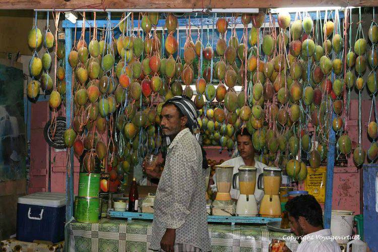 Jus de fruits frais : mangue ou mango
Mots-clés: souk Khokhah Tihama