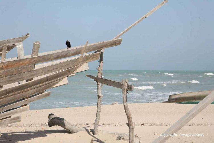 Vagues à l'âme
Mots-clés: boutre Khokhah Tihama
