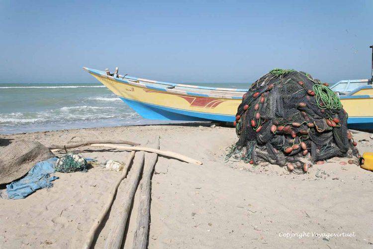 L'attirail du pêcheur
Mots-clés: boutre Khokhah Tihama