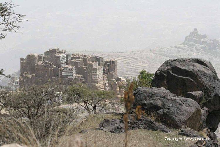 LaQamat Al-Qadi
Mots-clés: LaQamat Al-Qadi