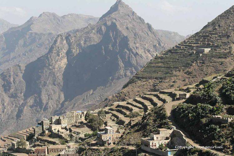 Terrasses et djebel
Mots-clés: Manakha