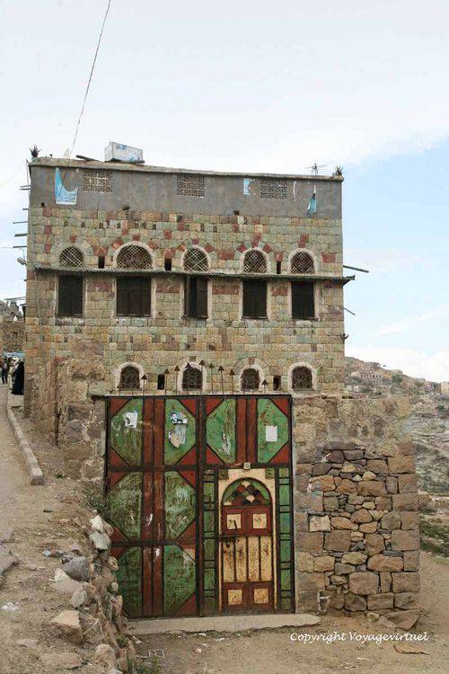 Défense d'entrer
Mots-clés: Manakha