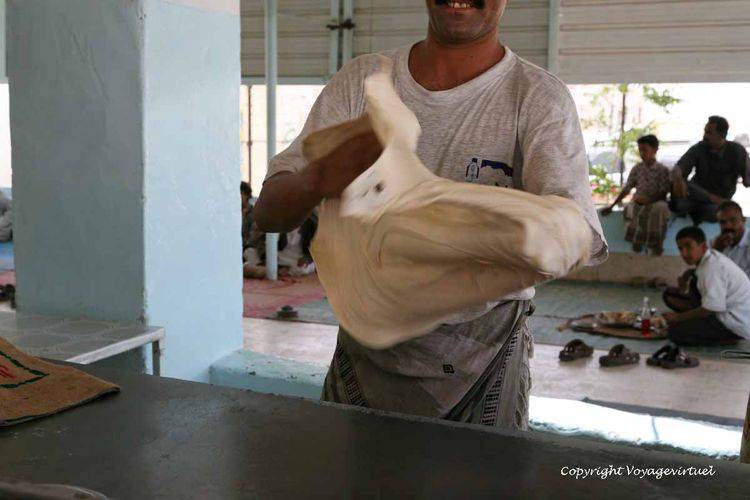 Danse aérienne de la pâte à pain traditionnelle
Mots-clés: fabrication pain