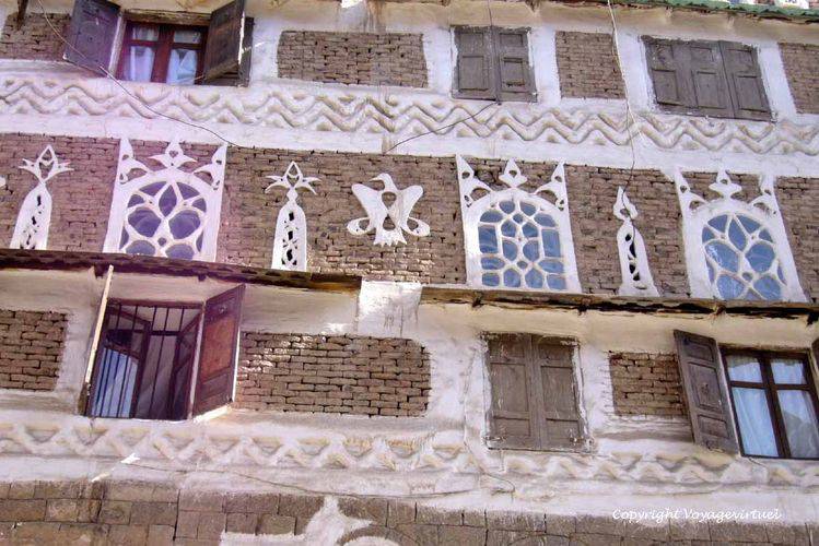 Dessins en stuc
Mots-clés: Sanaa