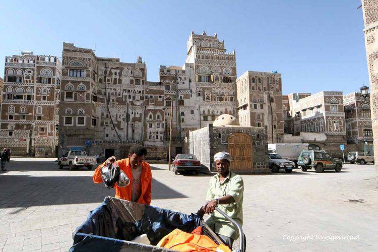 Ramassage des ordures
Mots-clés: Sanaa