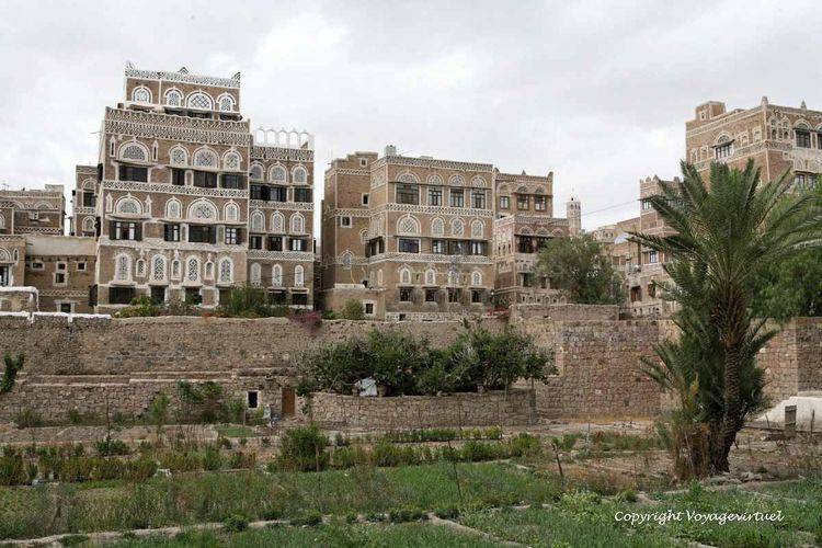 Jardin au coeur de la vieille ville
Mots-clés: Sanaa jardin