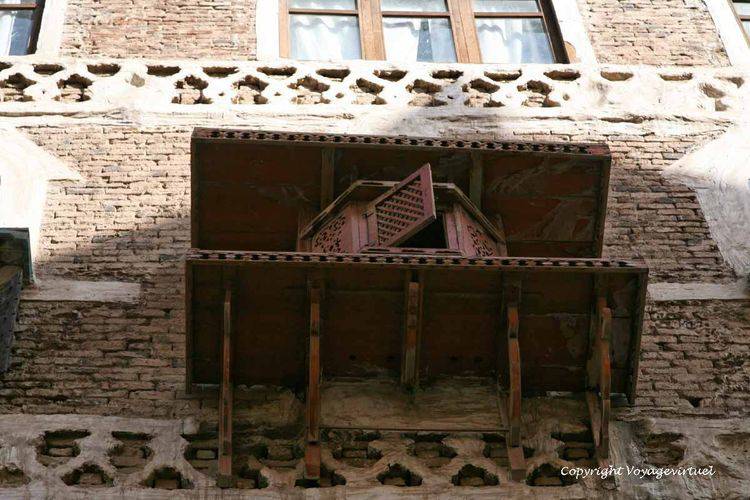 Drôle de moucharabieh
Mots-clés: moucharabieh Sanaa