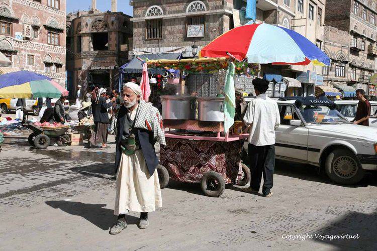 Marchand de soupe
Mots-clés: Sanaa souk
