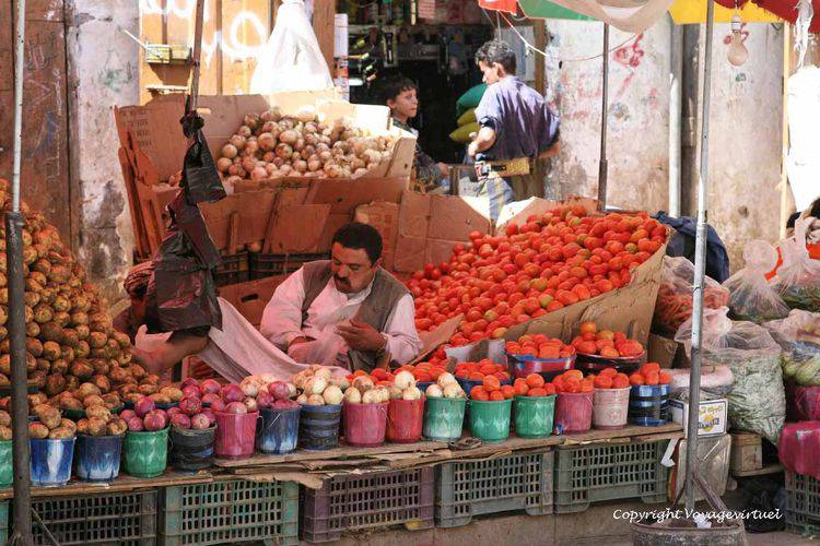 Marchand de légumes quartier An-Nahrayn
Mots-clés: Sanaa souk