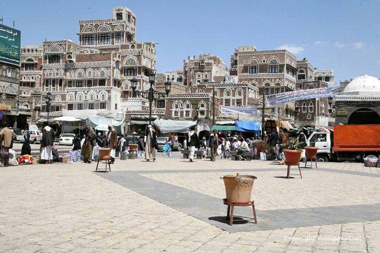 Carré de l'hypothénuse
Mots-clés: Sanaa Bab-Al-Yemen