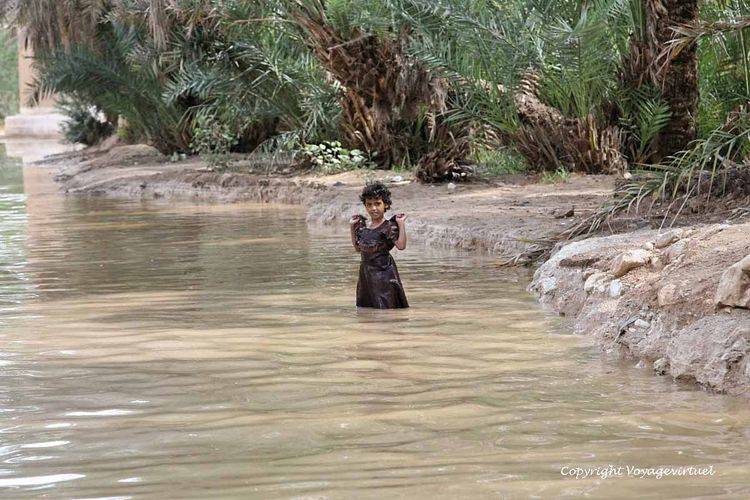 Baignade dans l'oued
Mots-clés: oued Hadramaout