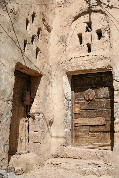Portes
Mots-clés: Shibam-du-nord