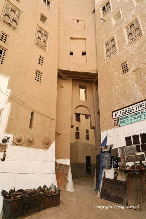 Passage d'Ali-Baba
Mots-clés: Shibam-Hadramaout