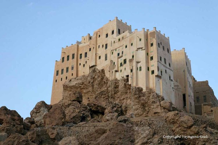 Sur le piton du village
Mots-clés: Sif wadi-Doan