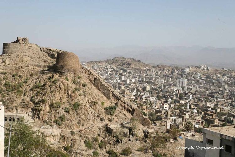 Le fort et la ville de Taïz
Mots-clés: Taez fort
