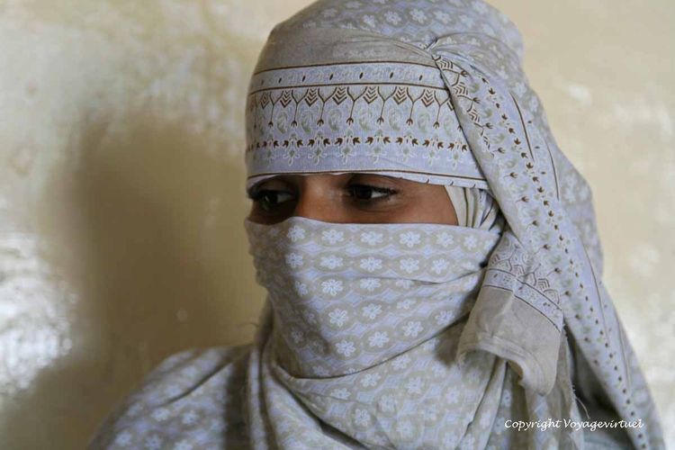 La femme en blanc Djebel Saber
Mots-clés: femme djebel Saber Taez