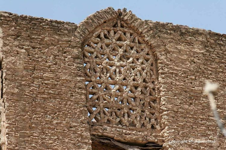 Prouesse architecturale
Mots-clés: Zebid Zabid