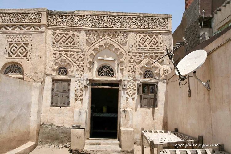 Autre partie de la maison-cour
Mots-clés: Zebid Zabid