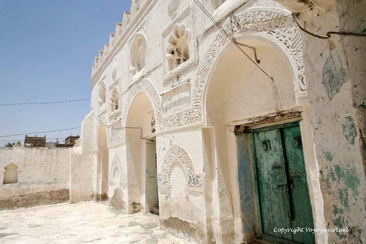Courintérieur d'une mosquée au coeur de la ville
Mots-clés: Zebid Zabid